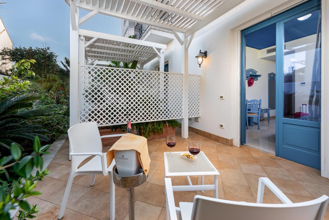 Hotel Ristorante Mediterraneo Faro San Vito Lo Capo Eksteriør billede