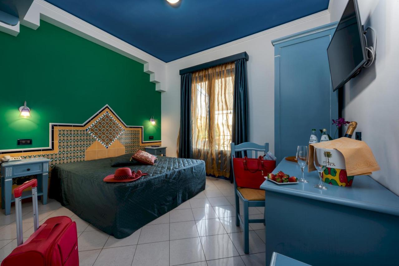 Hotel Ristorante Mediterraneo Faro San Vito Lo Capo Eksteriør billede
