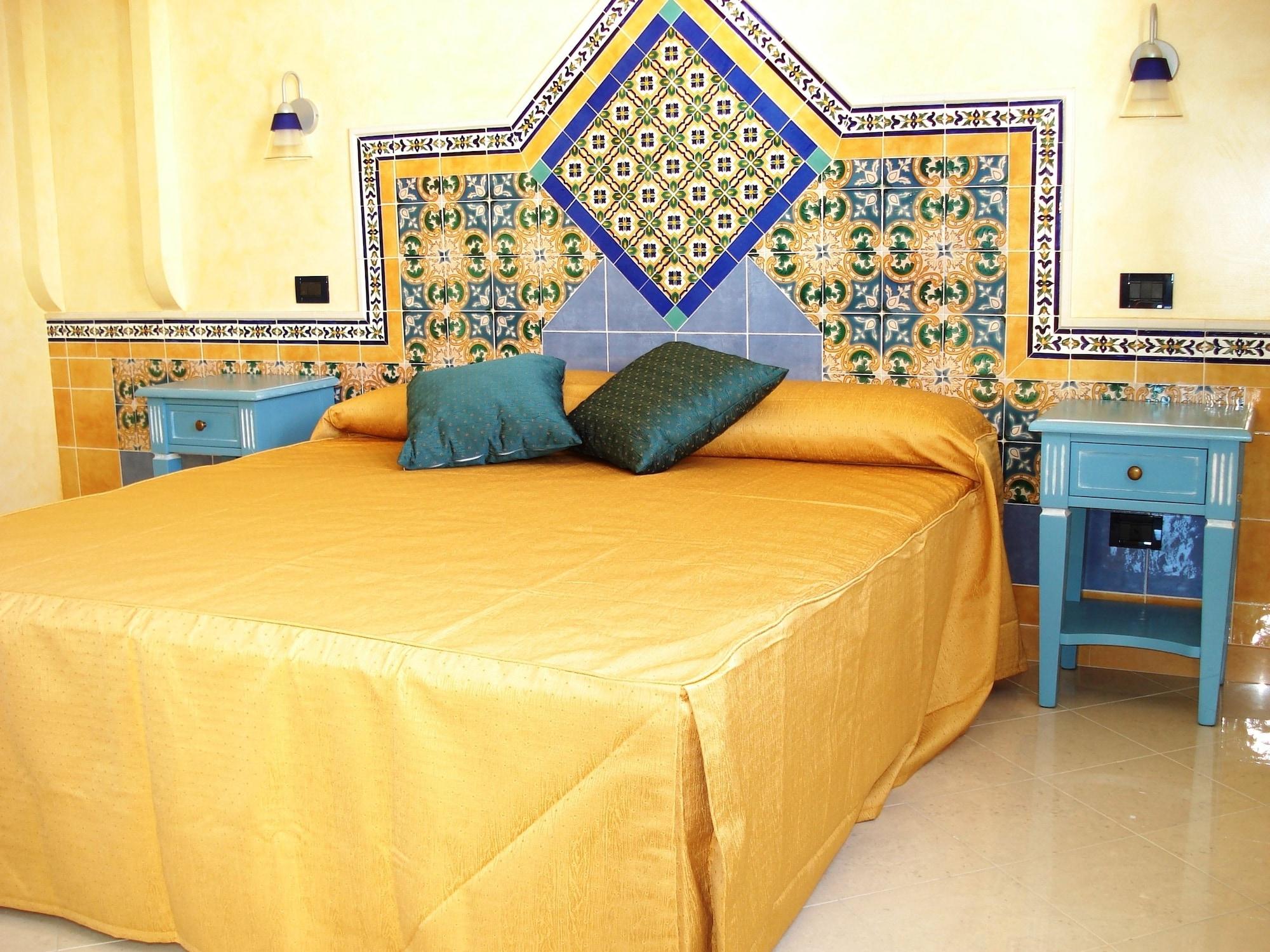 Hotel Ristorante Mediterraneo Faro San Vito Lo Capo Eksteriør billede