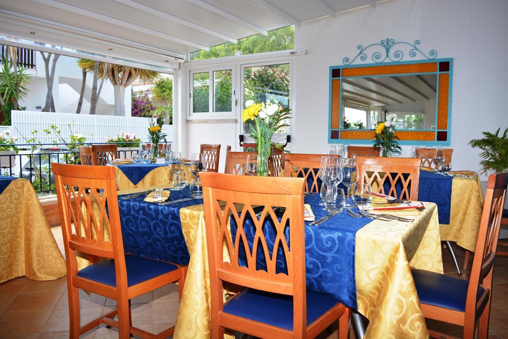 Hotel Ristorante Mediterraneo Faro San Vito Lo Capo Eksteriør billede