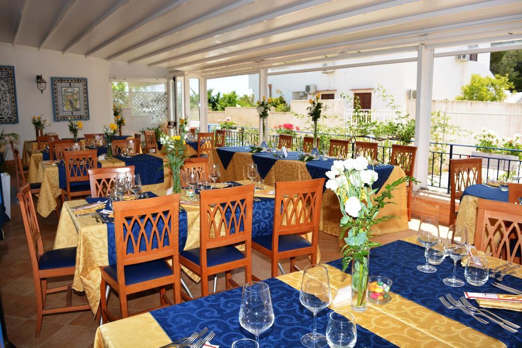 Hotel Ristorante Mediterraneo Faro San Vito Lo Capo Eksteriør billede